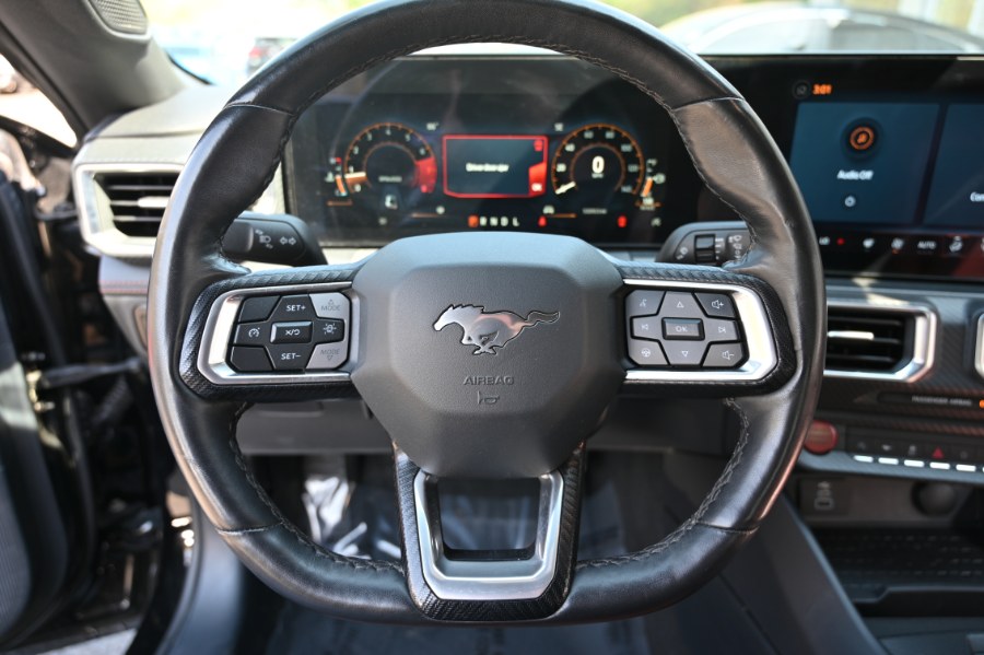 2024 Ford Mustang EcoBoost Premium - Photo 18