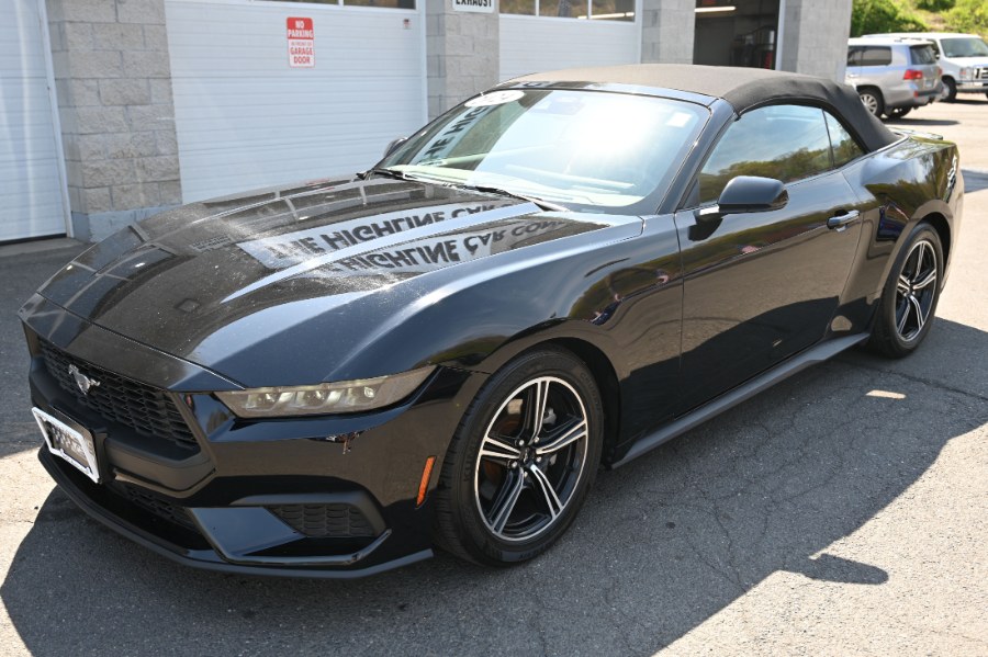 2024 Ford Mustang EcoBoost Premium - Photo 9