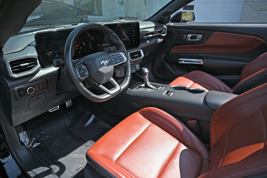 2024 Ford Mustang EcoBoost Premium - Photo 13