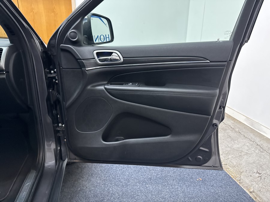 2020 Jeep Grand Cherokee Limited - Photo 16