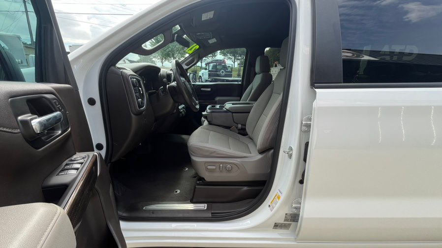 2021 Chevrolet Silverado 1500 LT - Photo 17