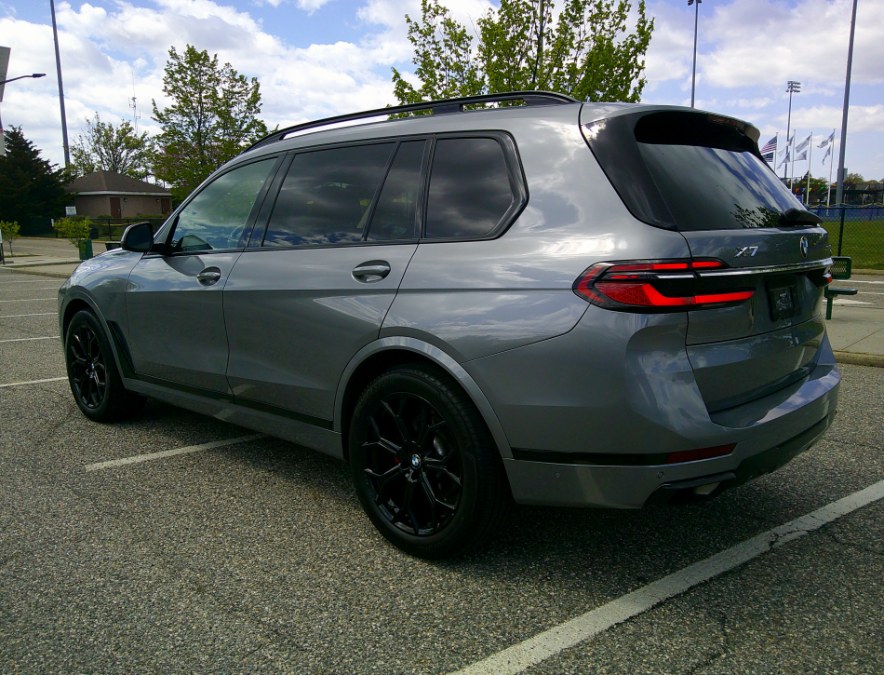2023 BMW X7 40i - Photo 33