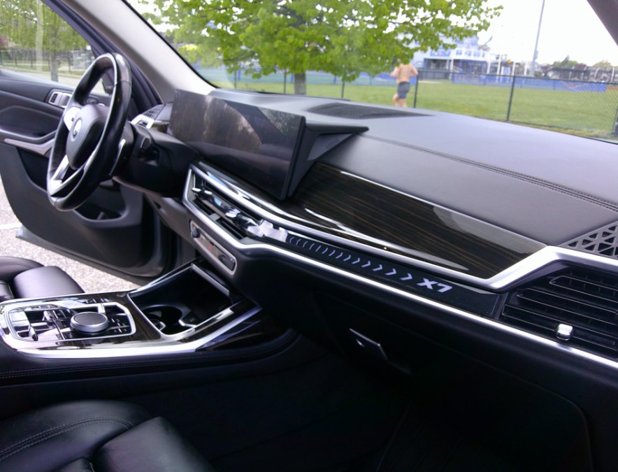 2023 BMW X7 40i - Photo 85