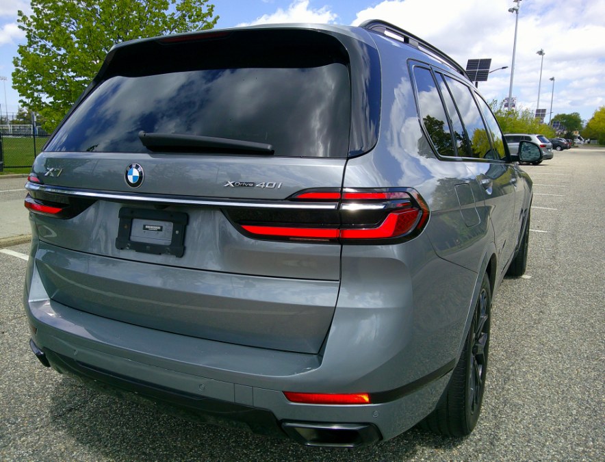 2023 BMW X7 40i - Photo 25