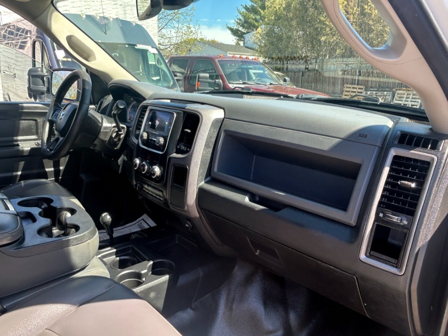 2018 RAM Ram 2500 Pickup Tradesman - Photo 18