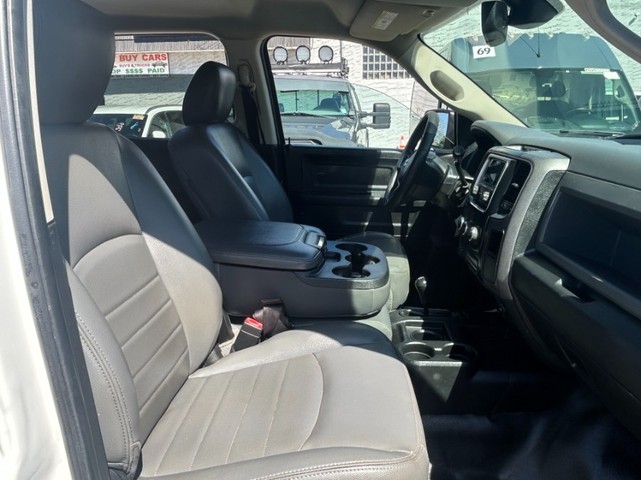 2018 RAM Ram 2500 Pickup Tradesman - Photo 17