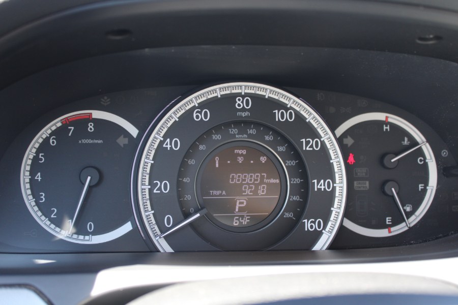 2013 Honda Accord LX - Photo 32