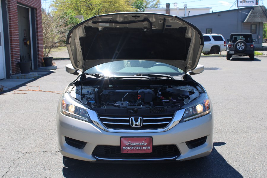 2013 Honda Accord LX - Photo 8
