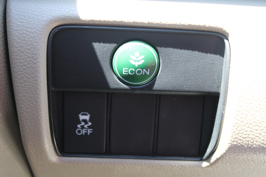 2013 Honda Accord LX - Photo 26