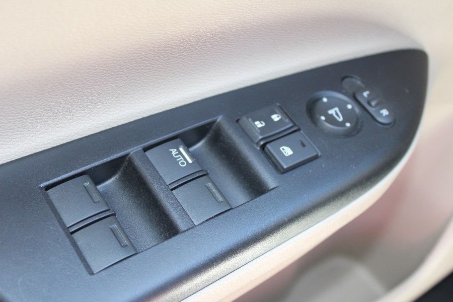 2013 Honda Accord LX - Photo 25