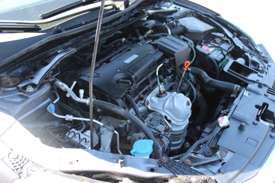 2016 Honda Accord EX-L - Photo 10