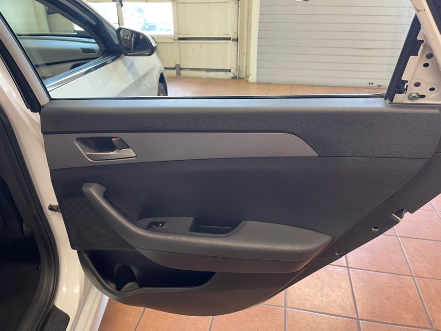2018 Hyundai Sonata SE - Photo 32