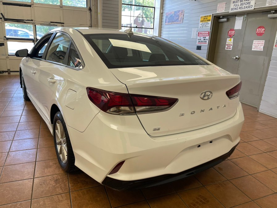 2018 Hyundai Sonata SE - Photo 9