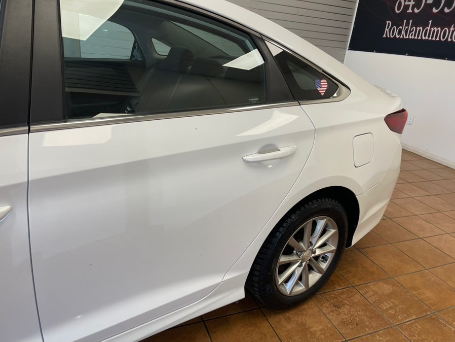 2018 Hyundai Sonata SE - Photo 8