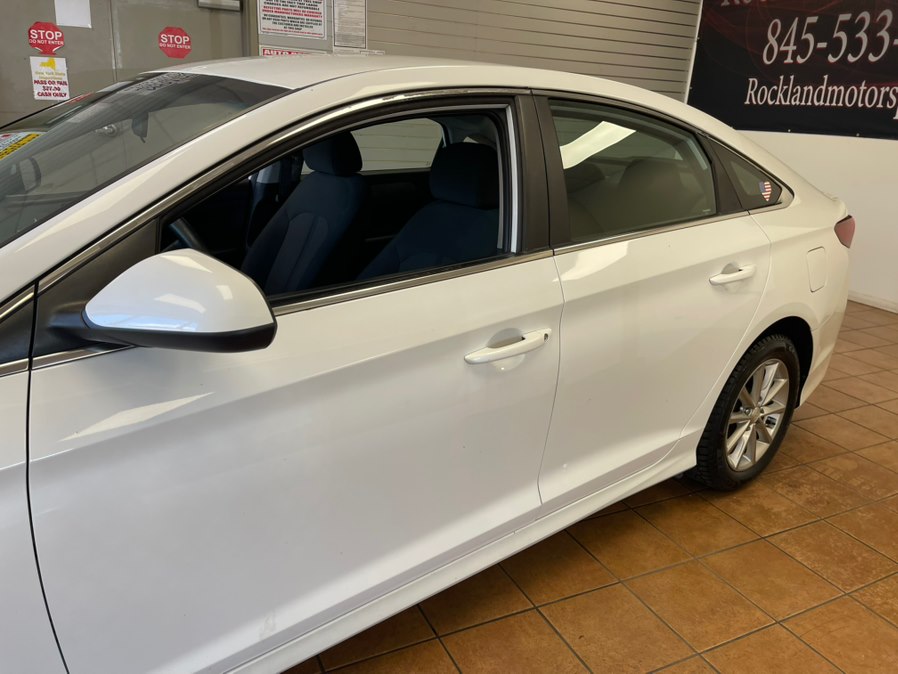 2018 Hyundai Sonata SE - Photo 6
