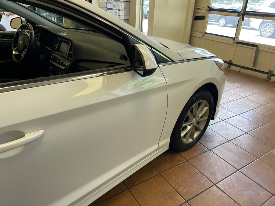 2018 Hyundai Sonata SE - Photo 17