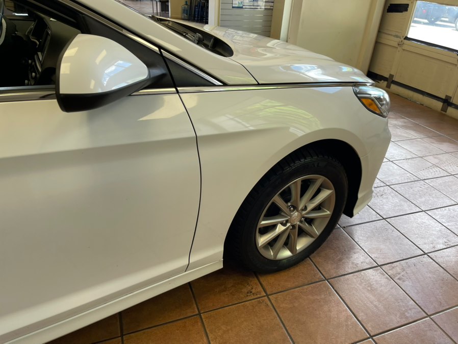 2018 Hyundai Sonata SE - Photo 18