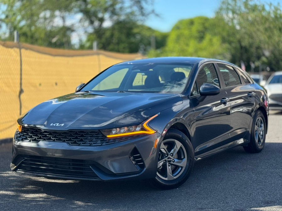 2022 Kia K5 LXS FWD