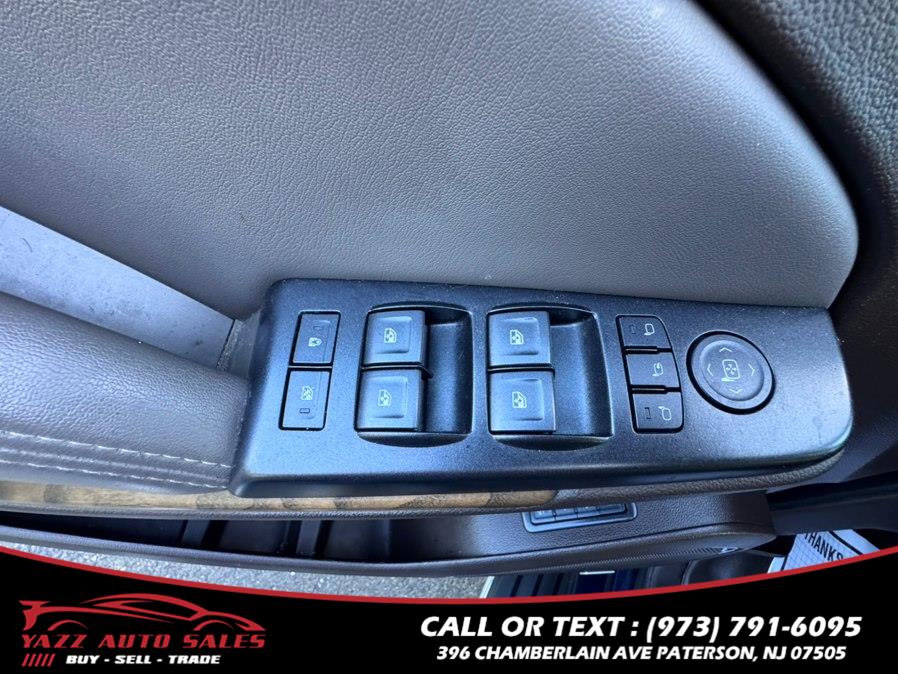 2020 GMC Yukon Denali - Photo 19