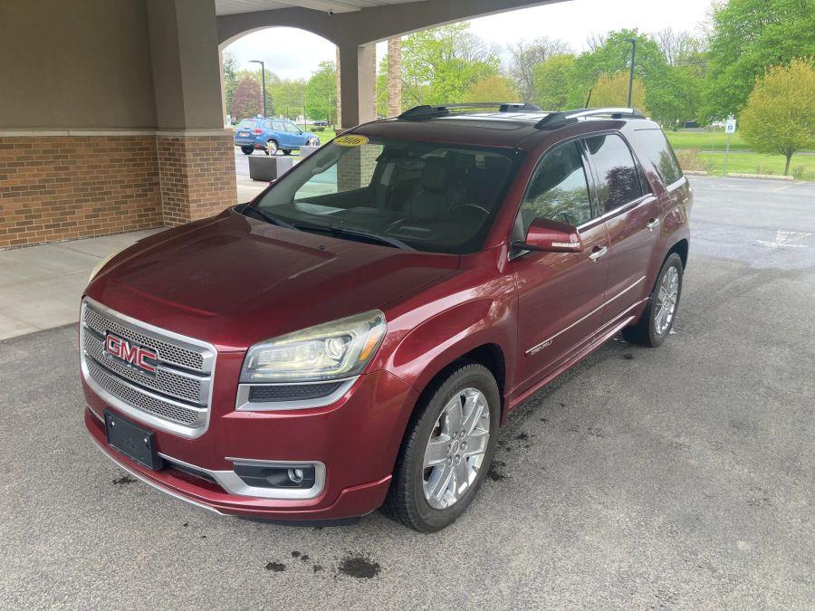 GMC Acadia photo 12