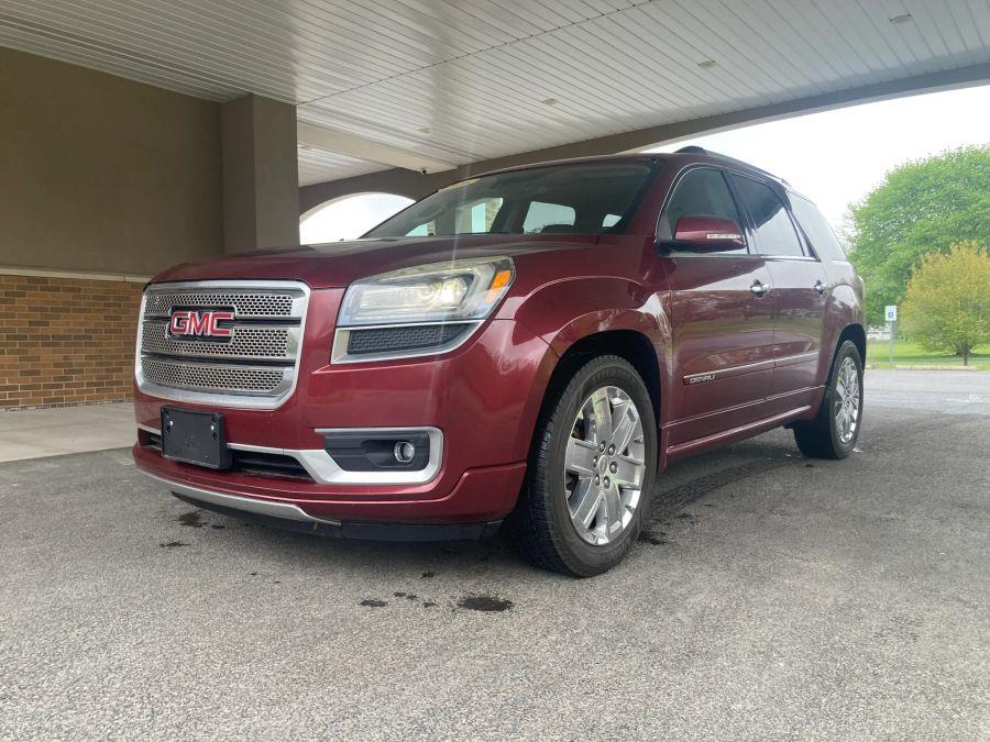 GMC Acadia photo 13