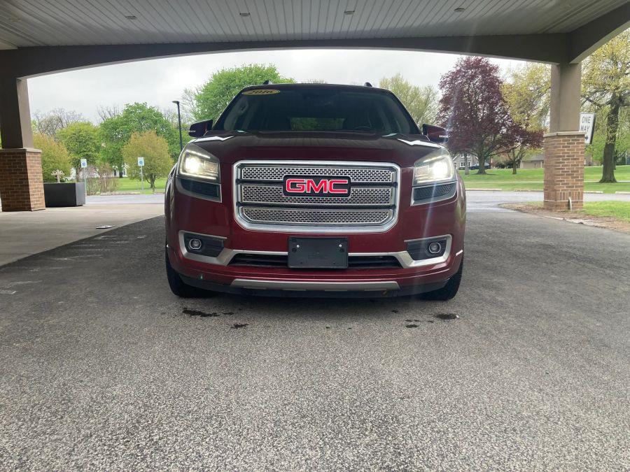 GMC Acadia photo 15