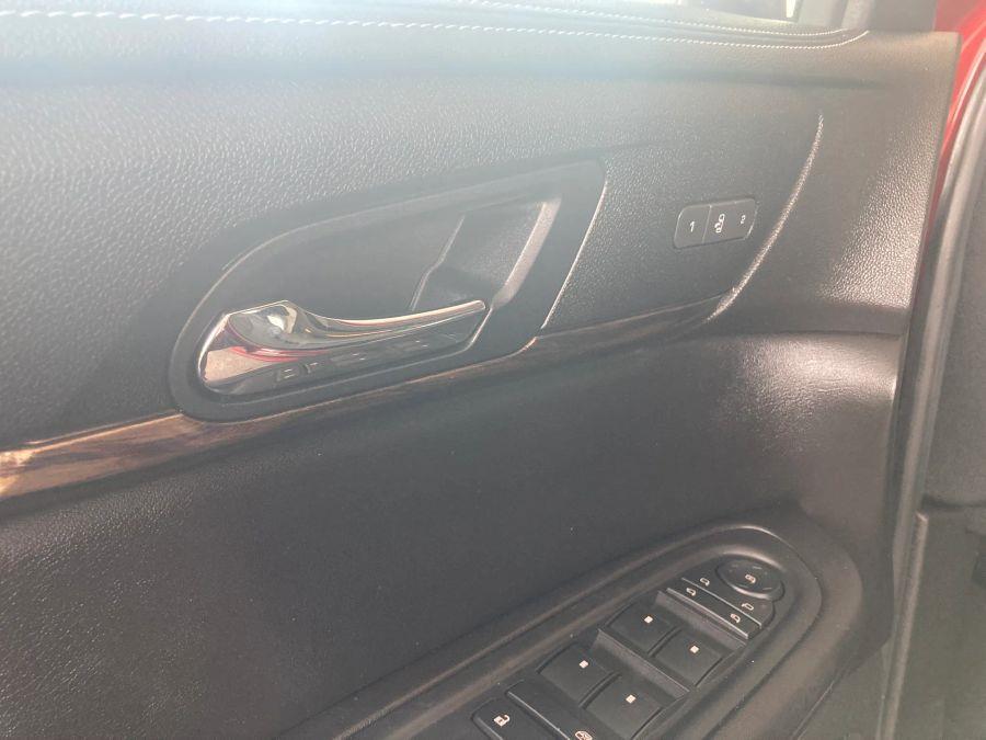 GMC Acadia photo 25