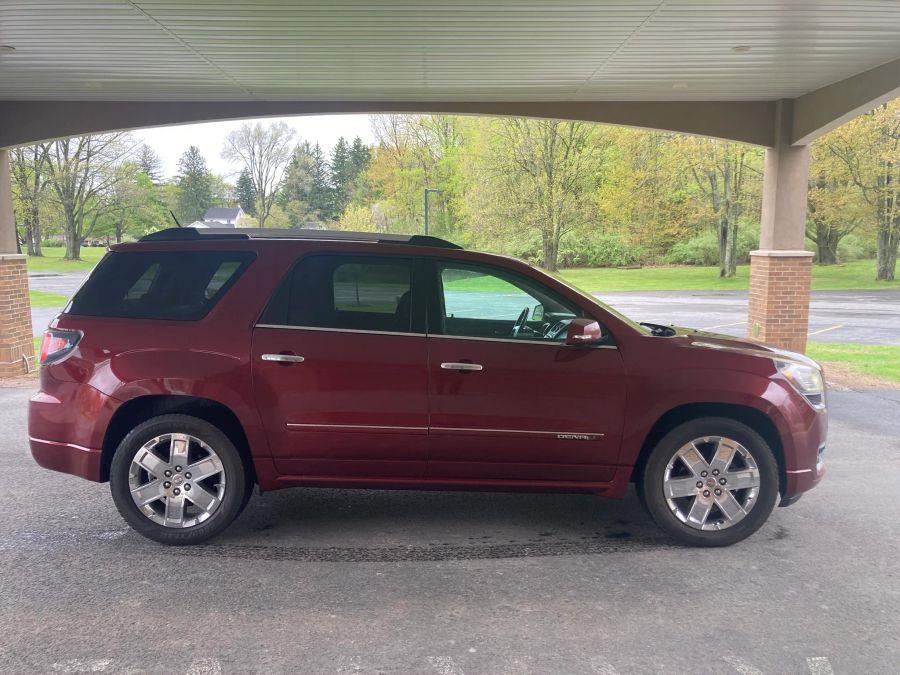 GMC Acadia photo 4
