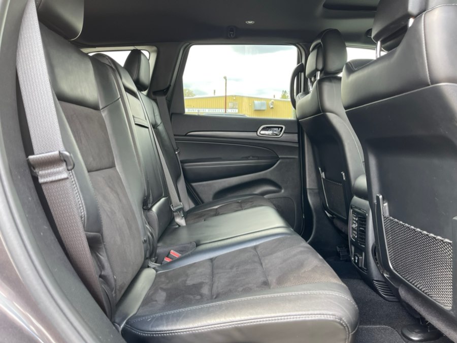 2020 Jeep Grand Cherokee Altitude - Photo 11
