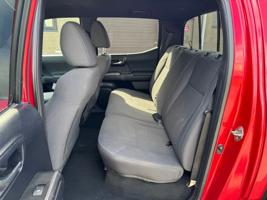 2018 Toyota Tacoma TRD Off Road - Photo 24