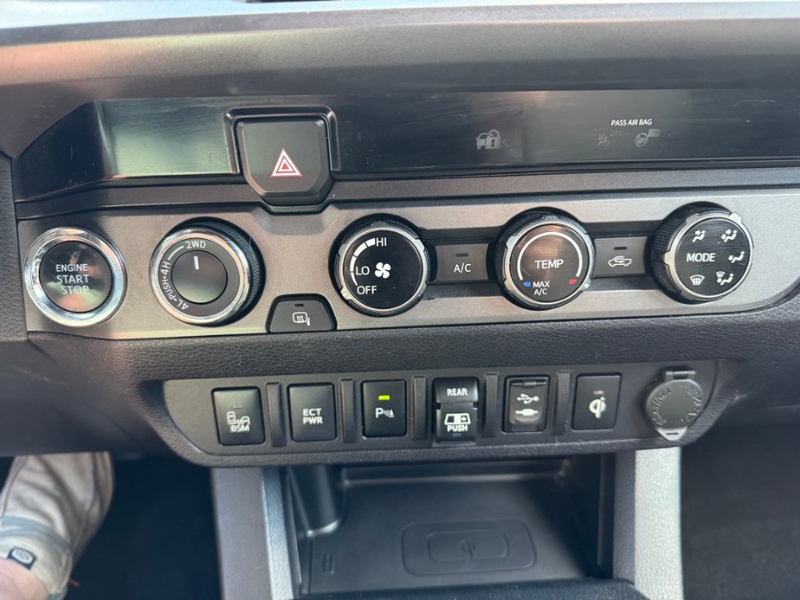 2018 Toyota Tacoma TRD Off Road - Photo 17