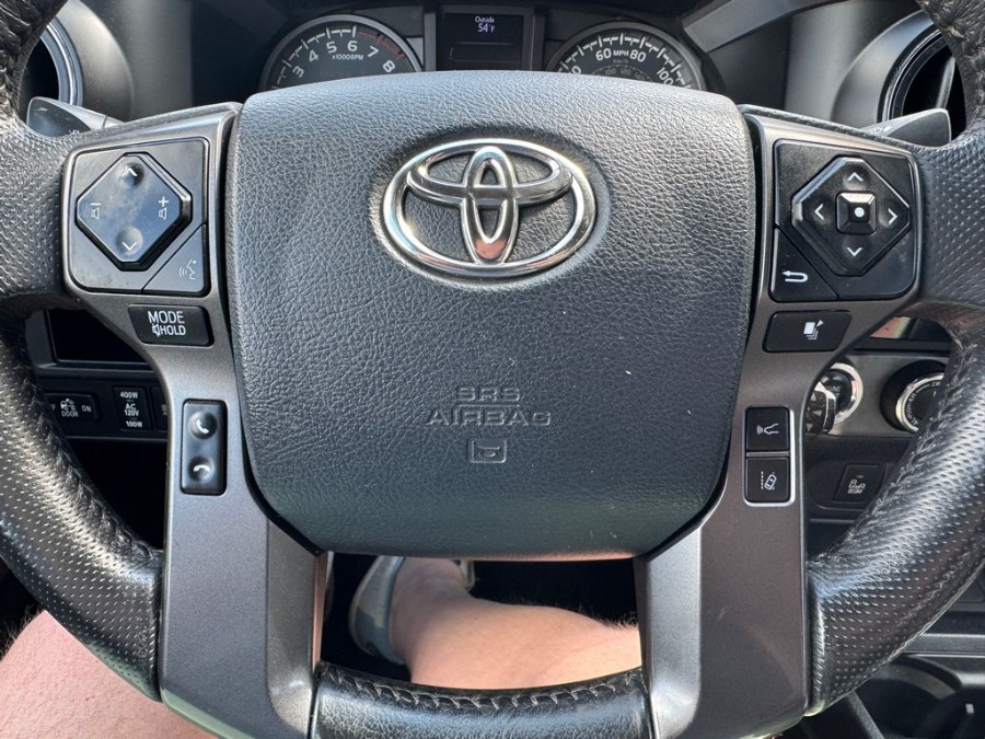 2018 Toyota Tacoma TRD Off Road - Photo 19