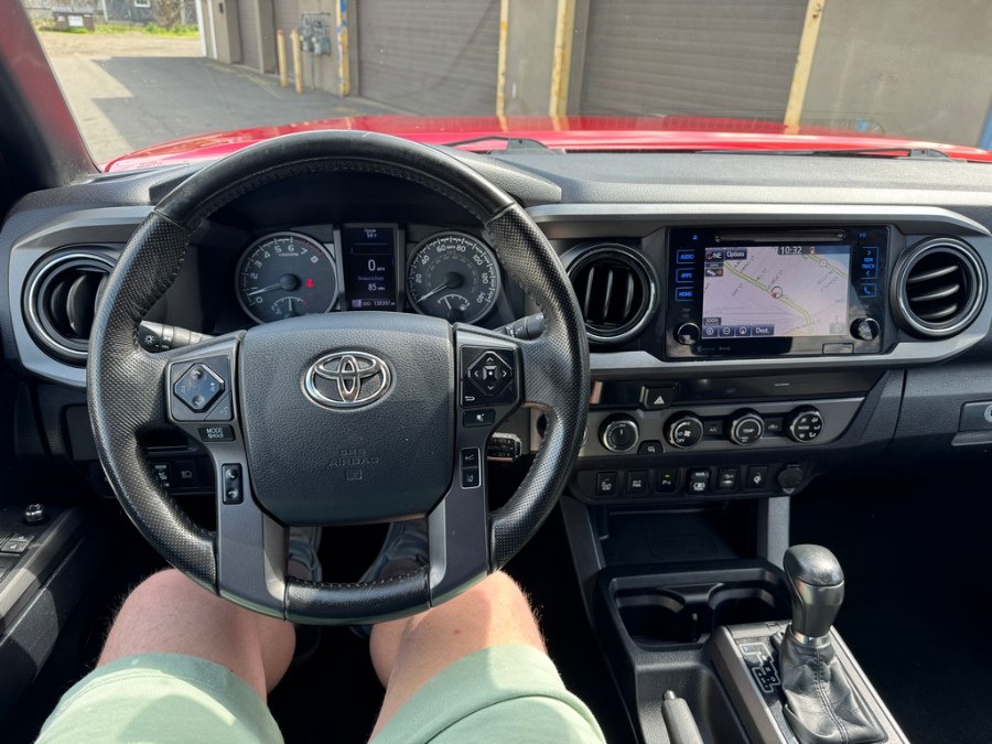 2018 Toyota Tacoma TRD Off Road - Photo 12