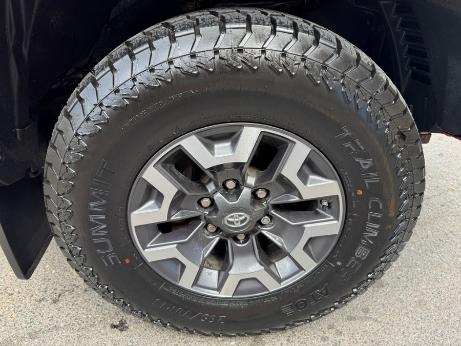 2018 Toyota Tacoma TRD Off Road - Photo 35