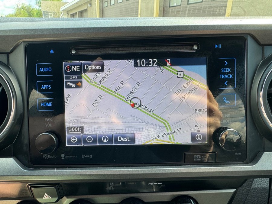 2018 Toyota Tacoma TRD Off Road - Photo 15