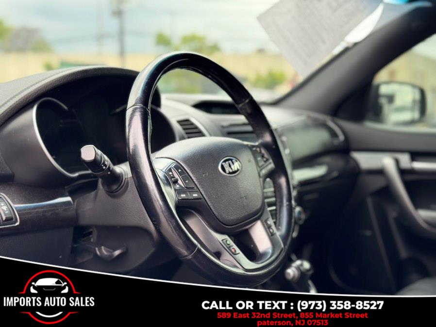 2014 Kia Sorento Limited - Photo 12