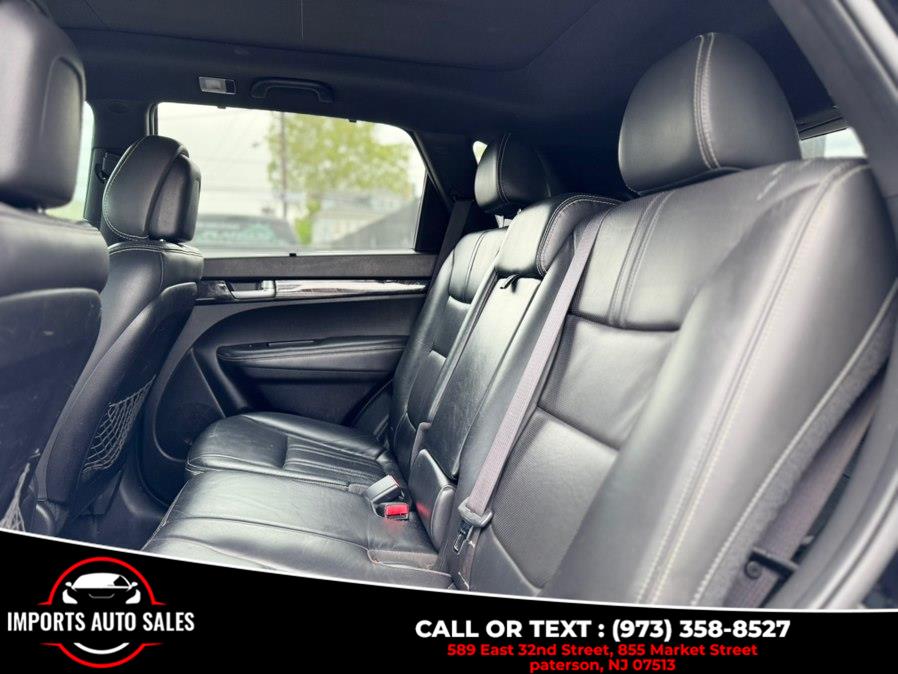 2014 Kia Sorento Limited - Photo 16