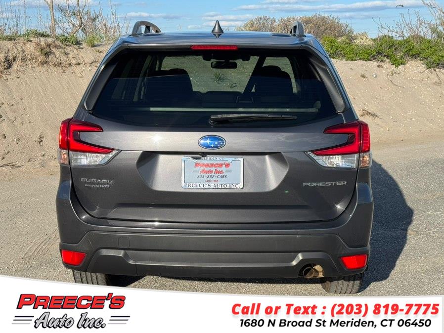 2020 Subaru Forester Premium - Photo 4