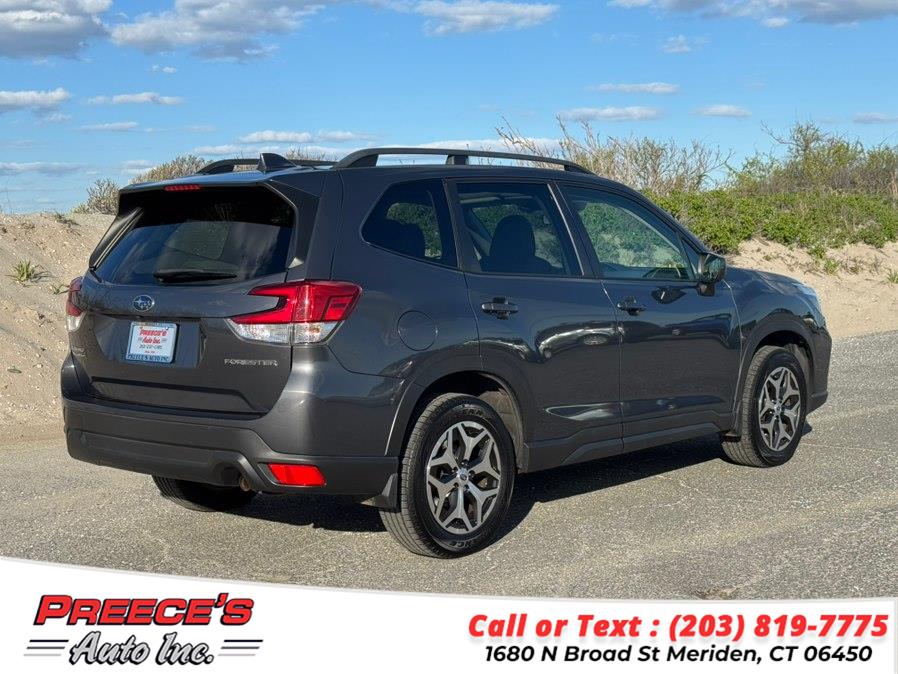 2020 Subaru Forester Premium - Photo 3