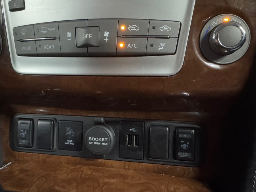2019 INFINITI QX80 - Photo 9