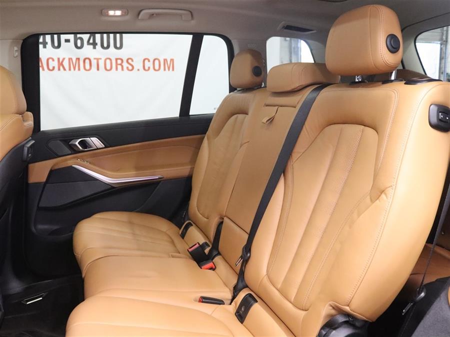 2022 BMW X7 40i - Photo 12