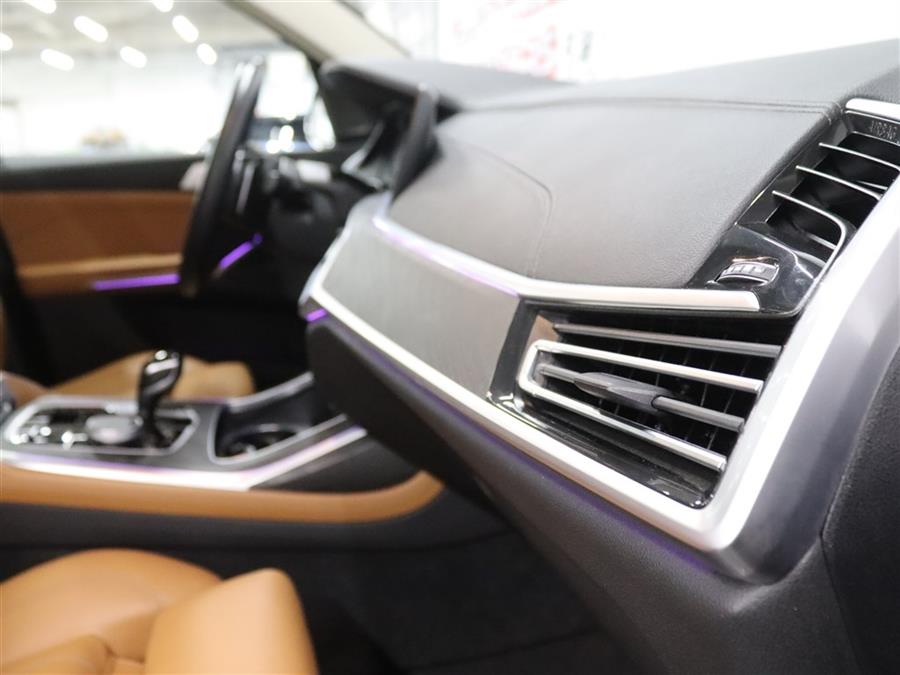2022 BMW X7 40i - Photo 29