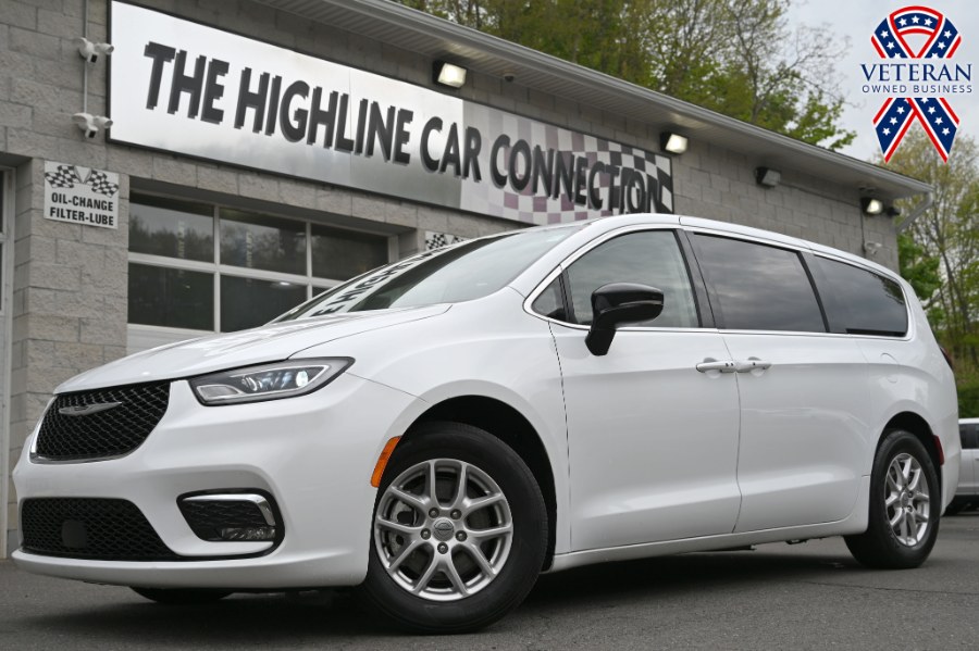 Bright White Clearcoat 2024 Chrysler Pacifica Touring L FWD Minivan Front-Wheel Drive Automatic
