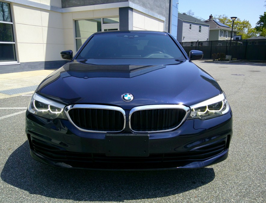 2019 BMW 5 Series 530i - Photo 9