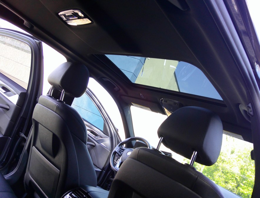 2019 BMW 5 Series 530i - Photo 49