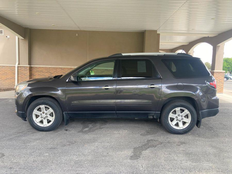 GMC Acadia photo 11