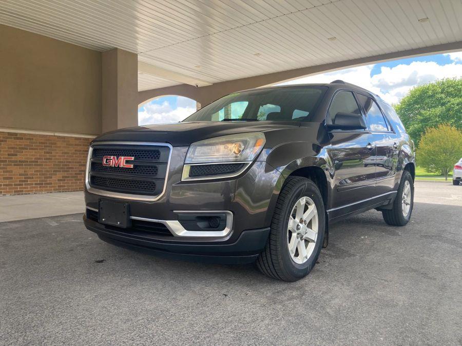 GMC Acadia photo 13