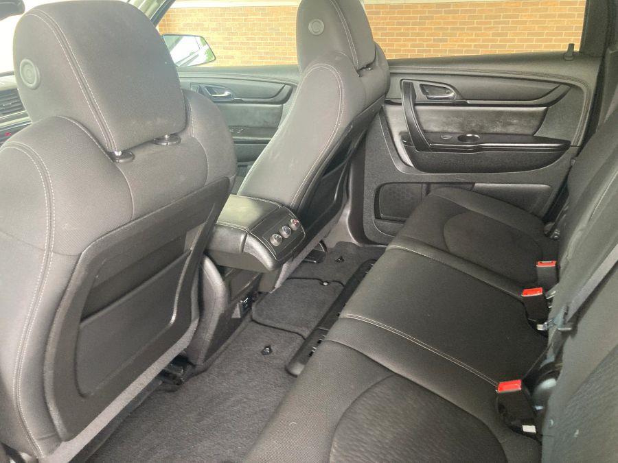 GMC Acadia photo 20