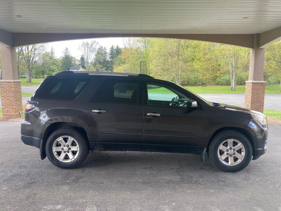 GMC Acadia photo 4
