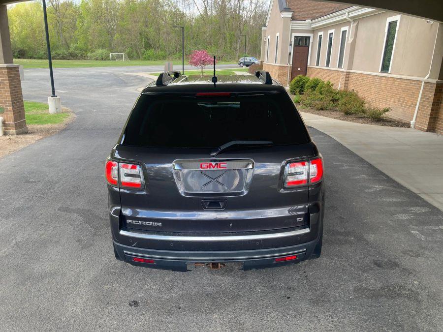 GMC Acadia photo 7